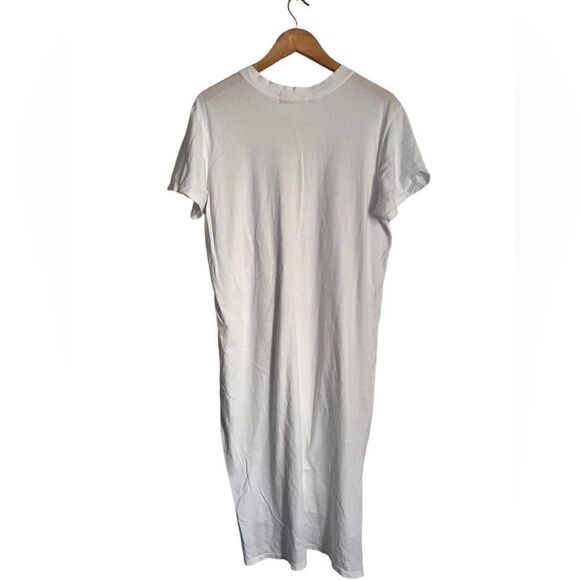 NWT Electric and rose white t-shirt. - Picture 2 of 8